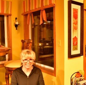 Meet your Posher, Lorene